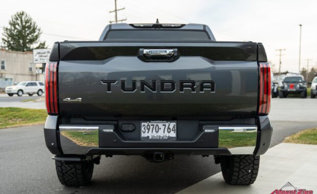 2023 Toyota Tundra Rear tailgate