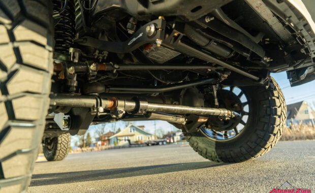 Carli E-Venture Lifted 2022 For F-350 Super Duty steering detail