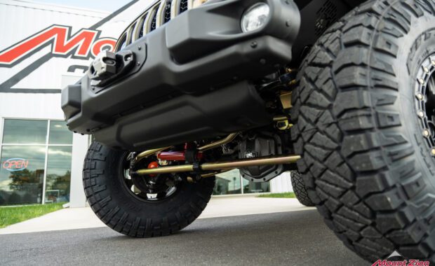 2022 Jeep Wrangler Unlimited Rubicon 392 with warn winch front bumper