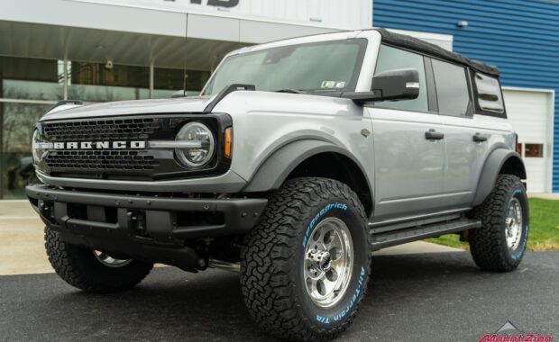 Ford Bronco Soft top with BFG Tires front drivers side
