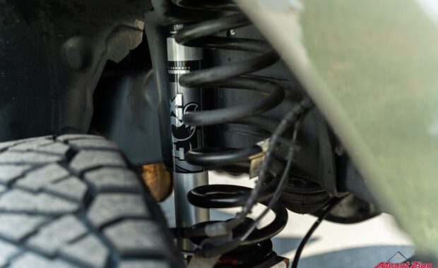 2020 ford F250 Superduty lifted Fox suspension close up