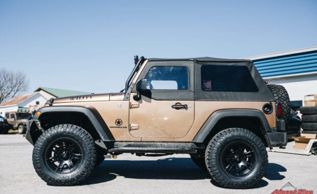 Brown 2015 Jeep Wrangler with 2.5