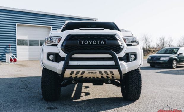 White 2017 Tacoma Rough Country 6