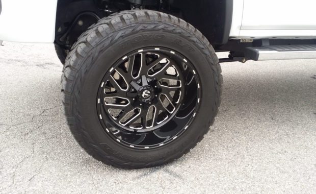 toyo tires and fuel wheels on GMC Denali