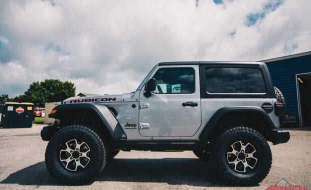 silver 21 Jeep Rubicon with MetalCloak 2.5
